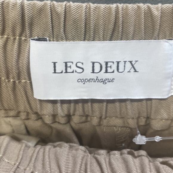 Les Deux khaki Shorts Men’s size Medium (b26.5) - Picture 7 of 8
